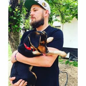 Meet your Posher, Nik